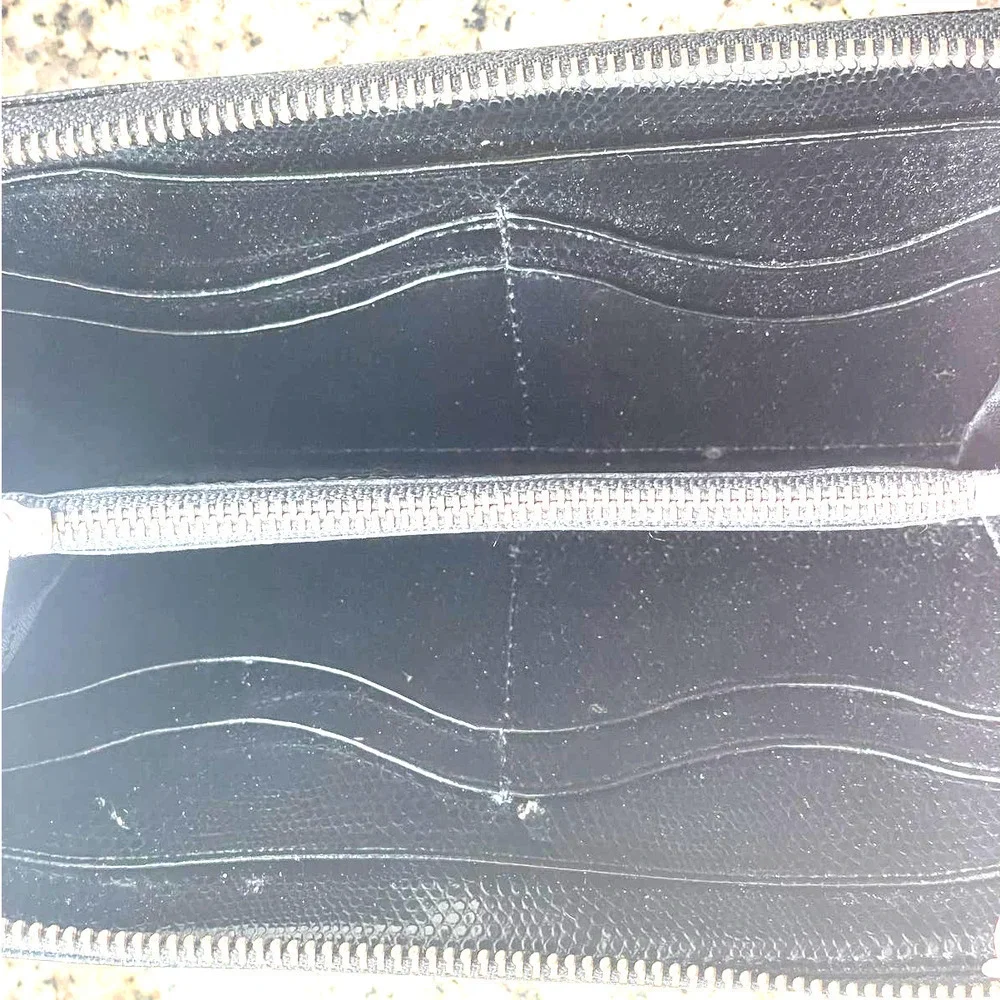 Lauren Ralph Lauren Newbury Full-Zip Black Leather Wallet